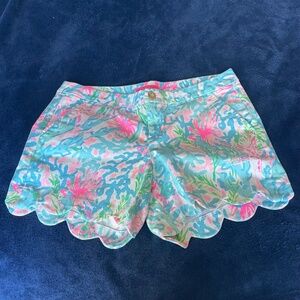 Lilly Pulitzer Women’s Scalloped Shorts, Size 14